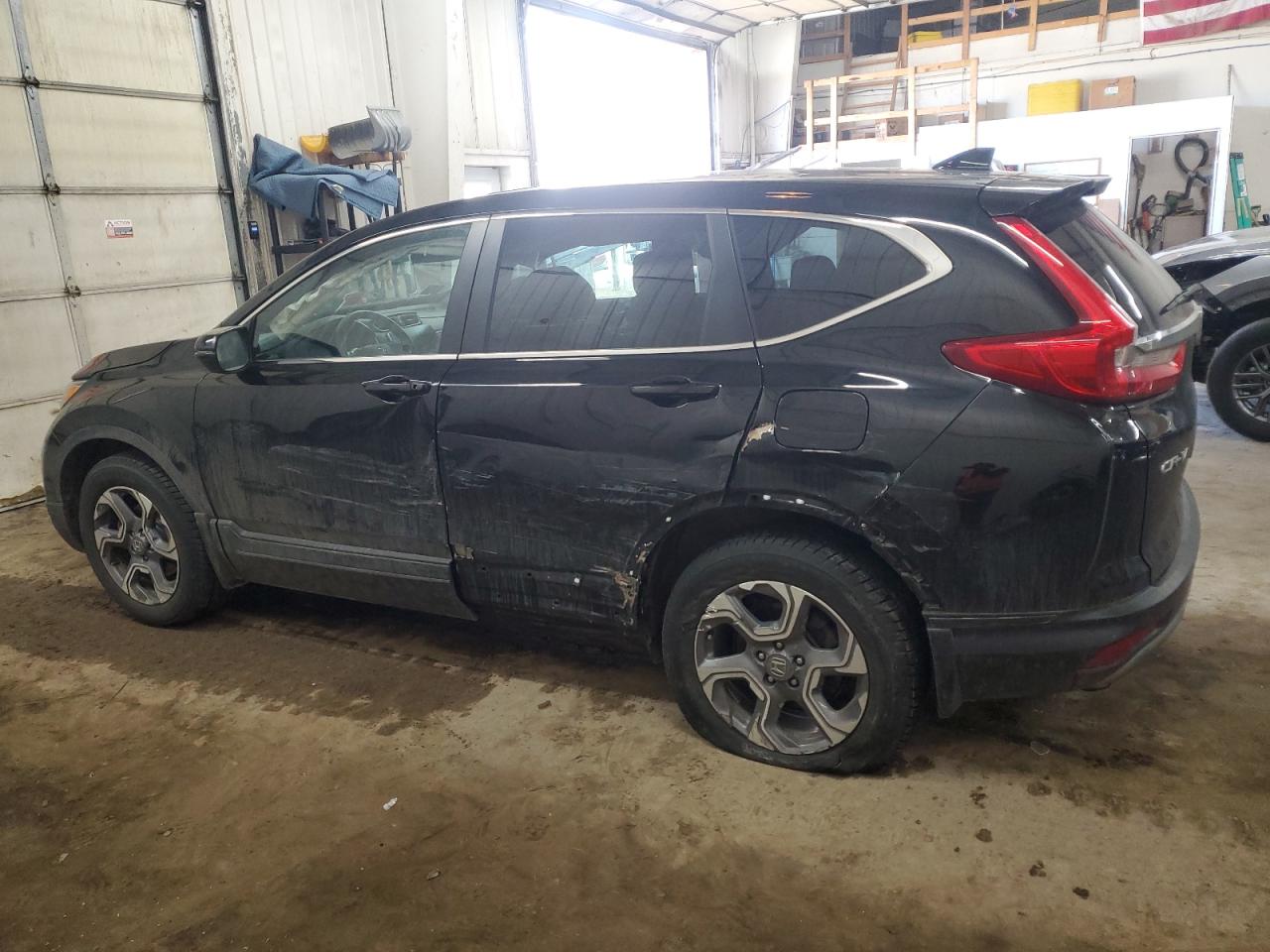 2017 Honda CR-V - Image 2