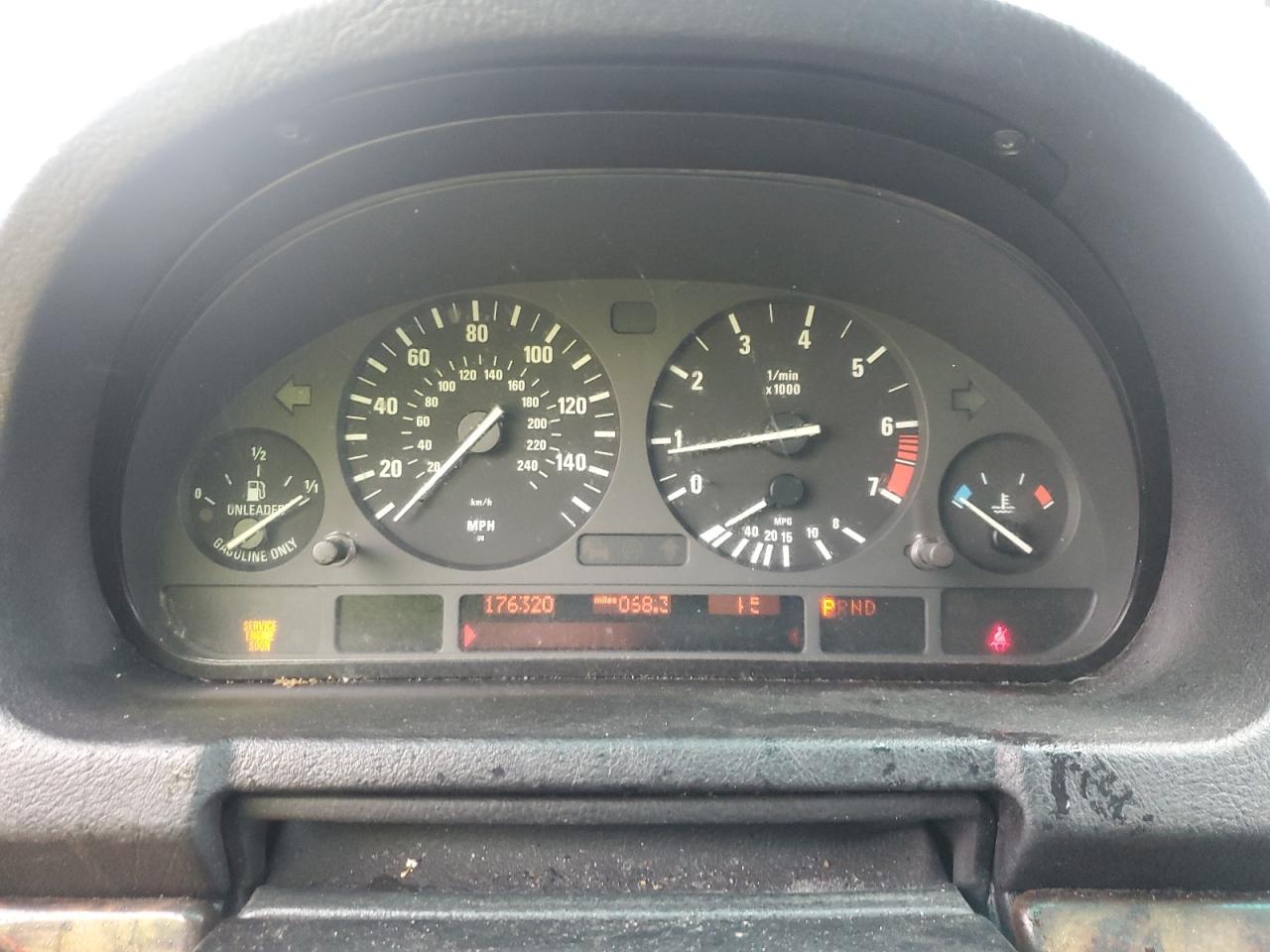 2002 BMW X5 - Image 9