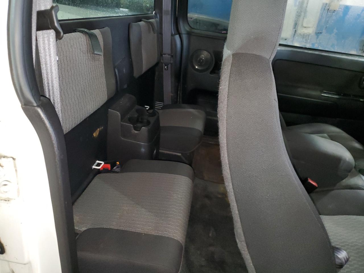 2011 Chevrolet Colorado - Image 10