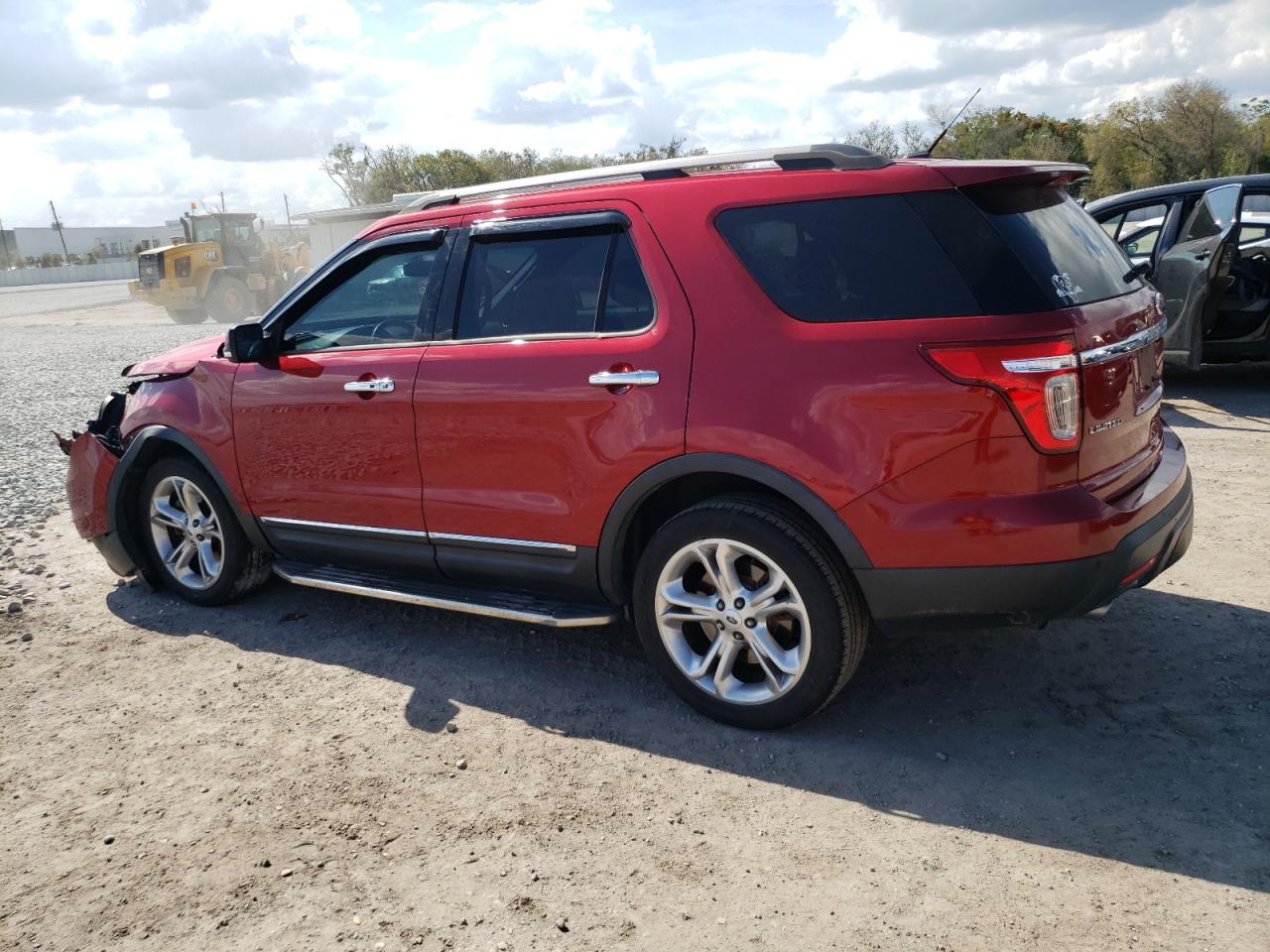 2015 Ford Explorer - Image 2