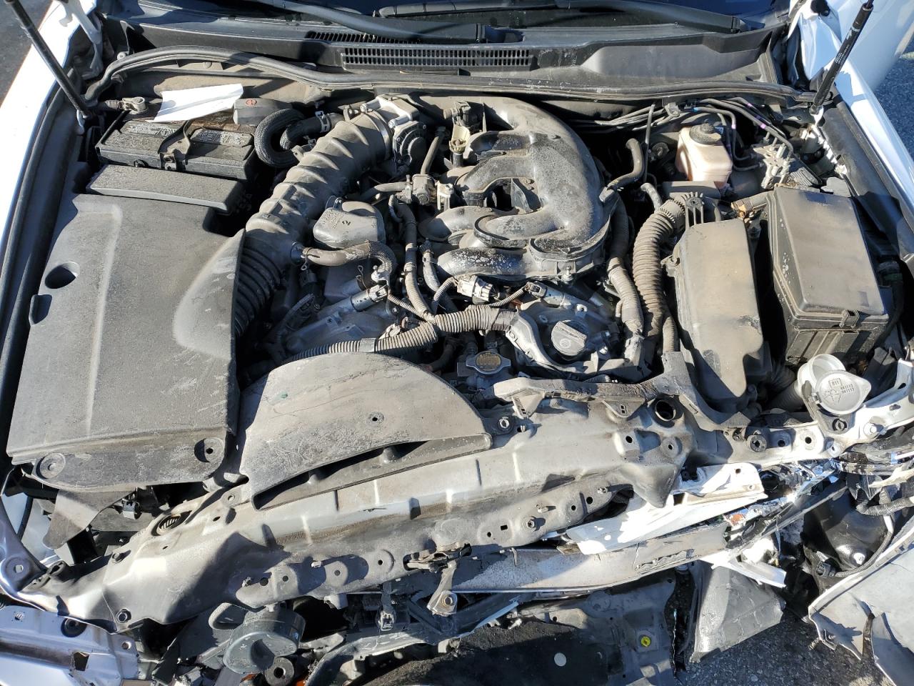 2011 Lexus IS - Image 13