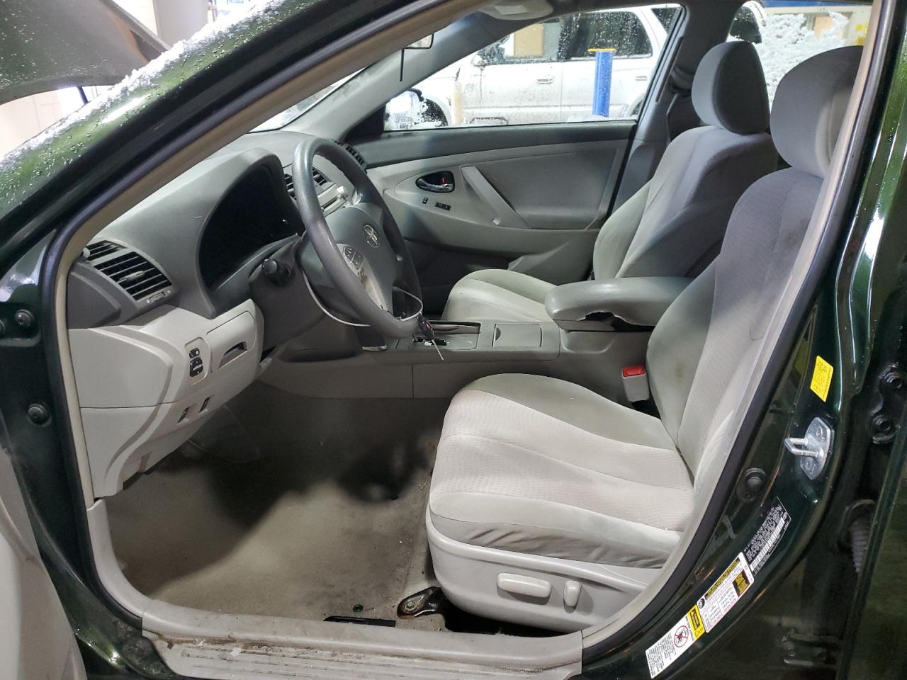 2011 Toyota Camry - Image 7
