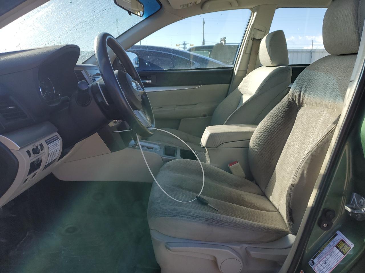 2011 Subaru Outback - Image 7