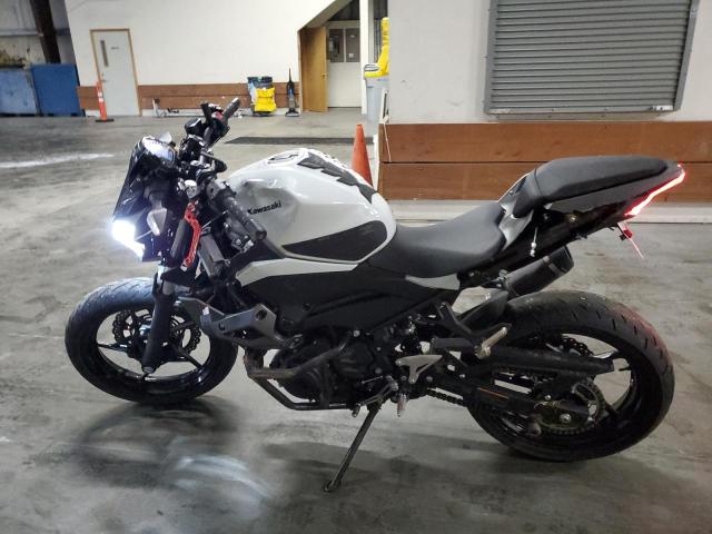 2023 KAWASAKI ER400 D  