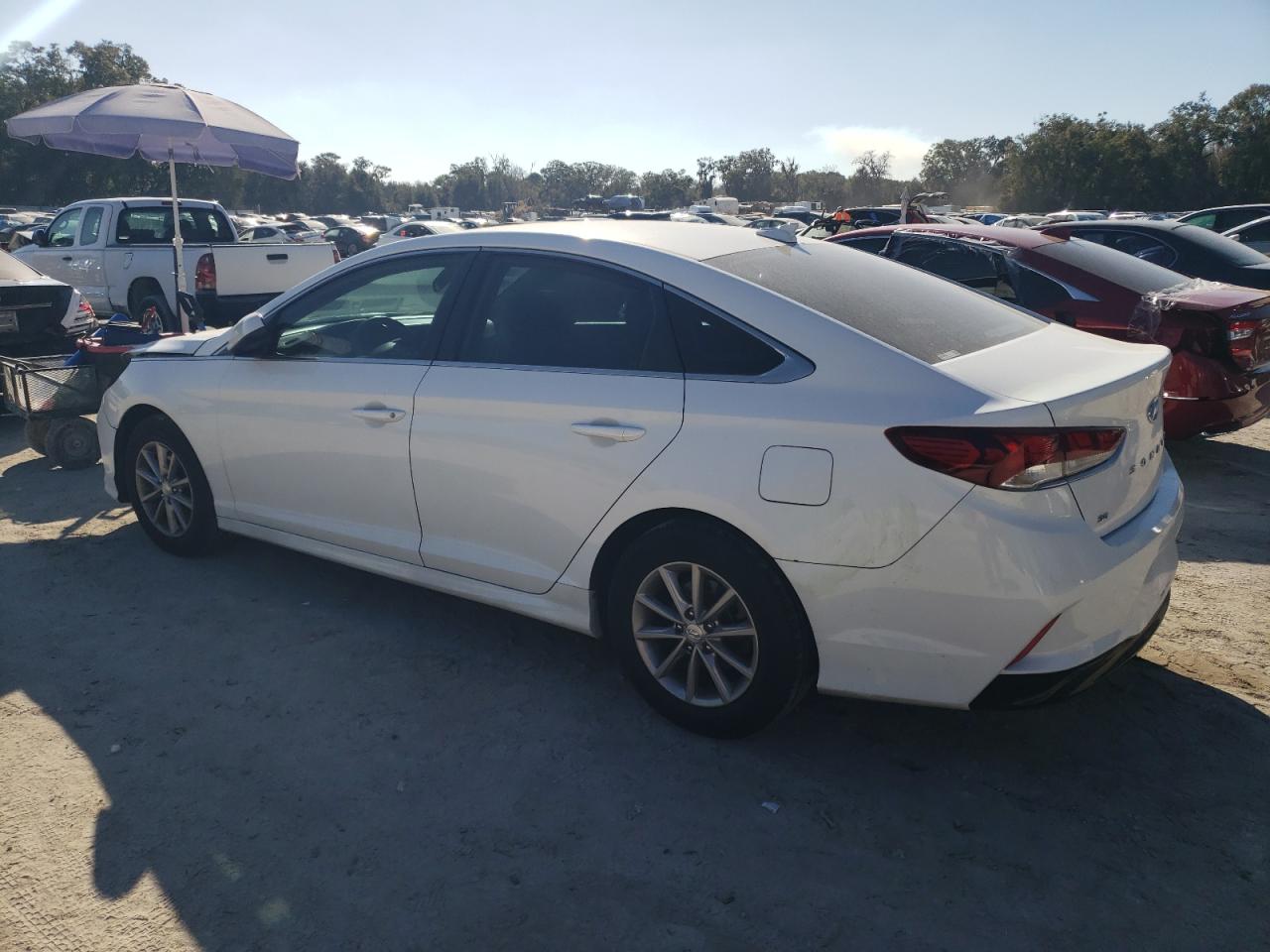 2018 Hyundai Sonata - Image 2