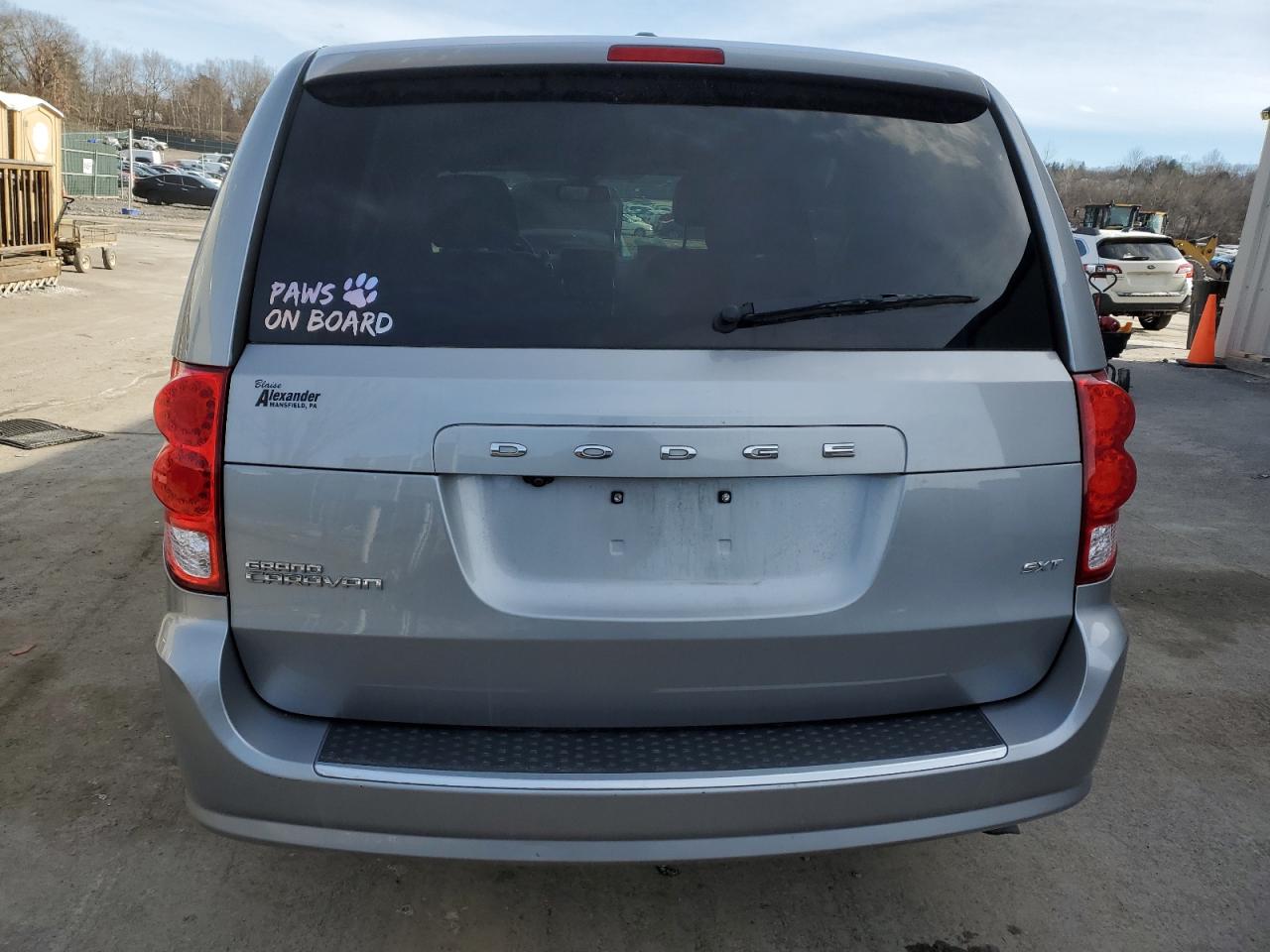 2020 Dodge Caravan - Image 6