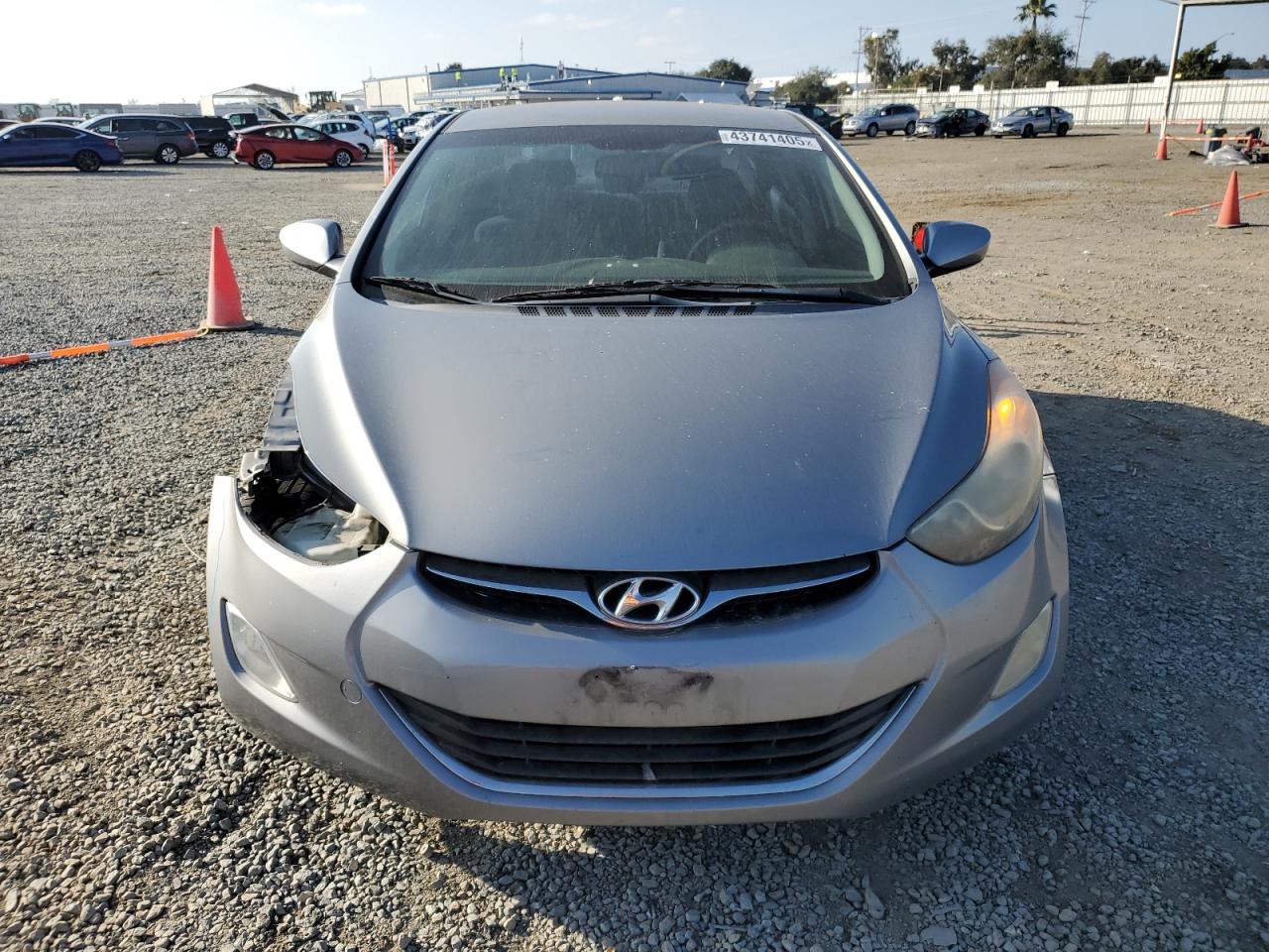 2013 Hyundai Elantra - Image 5