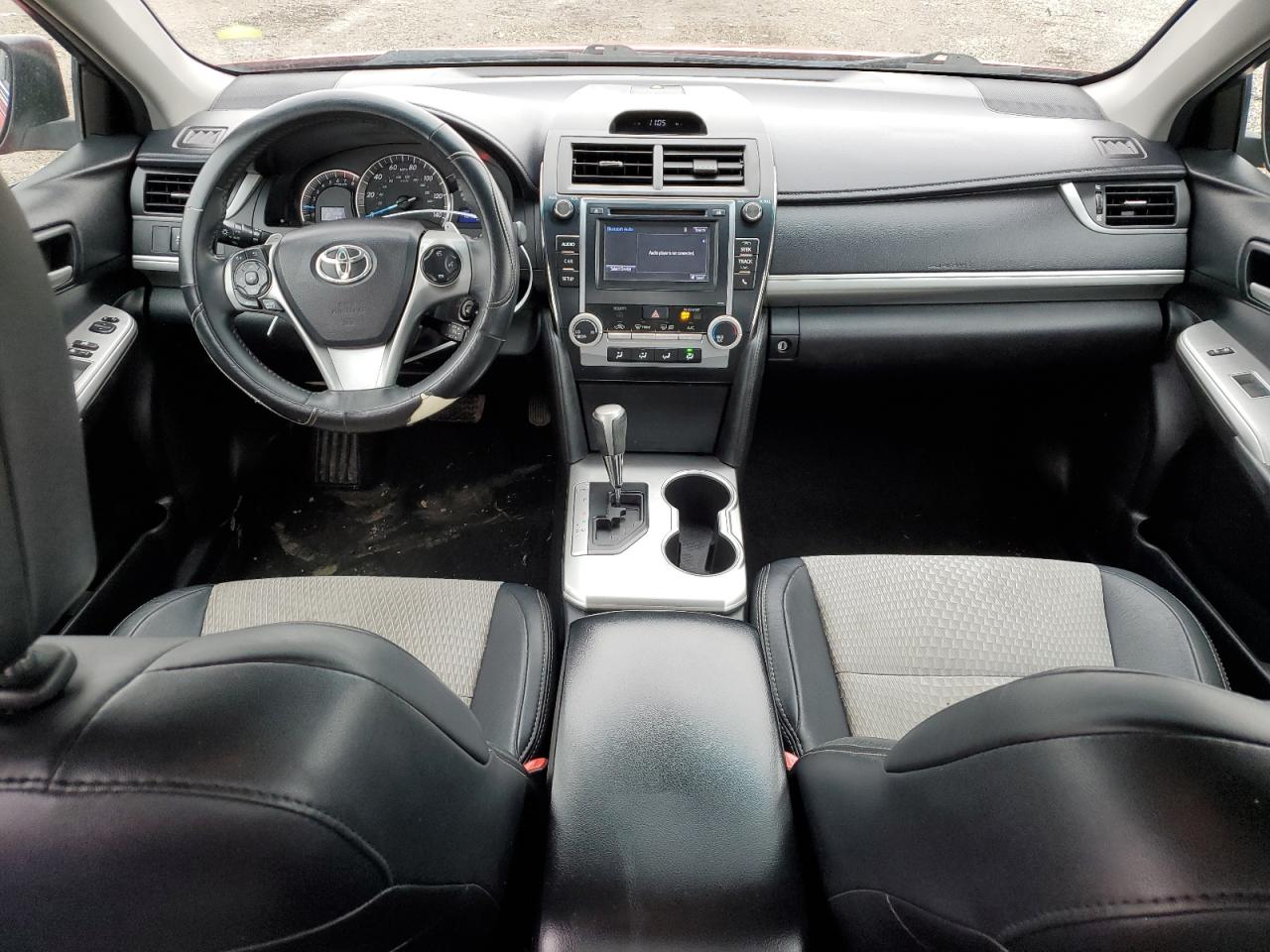 2014 Toyota Camry - Image 8