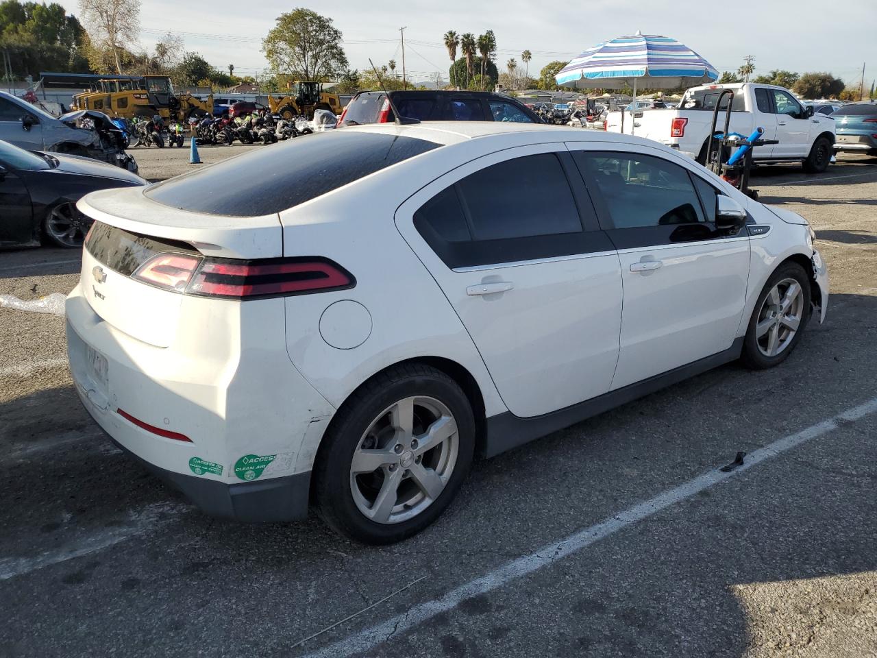 2013 Chevrolet Volt - Image 3