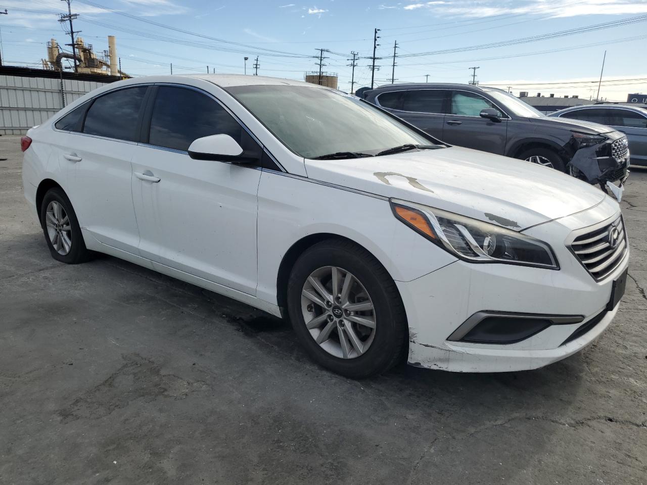 2017 Hyundai Sonata - Image 4