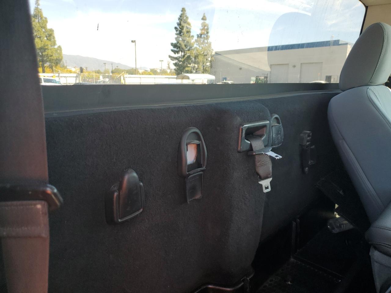 2014 Ram 1500 St VIN: 3C6JR6AG8EG102231 Lot: 79951534