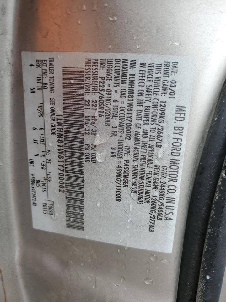 2001 Lincoln Town Car - Image 13