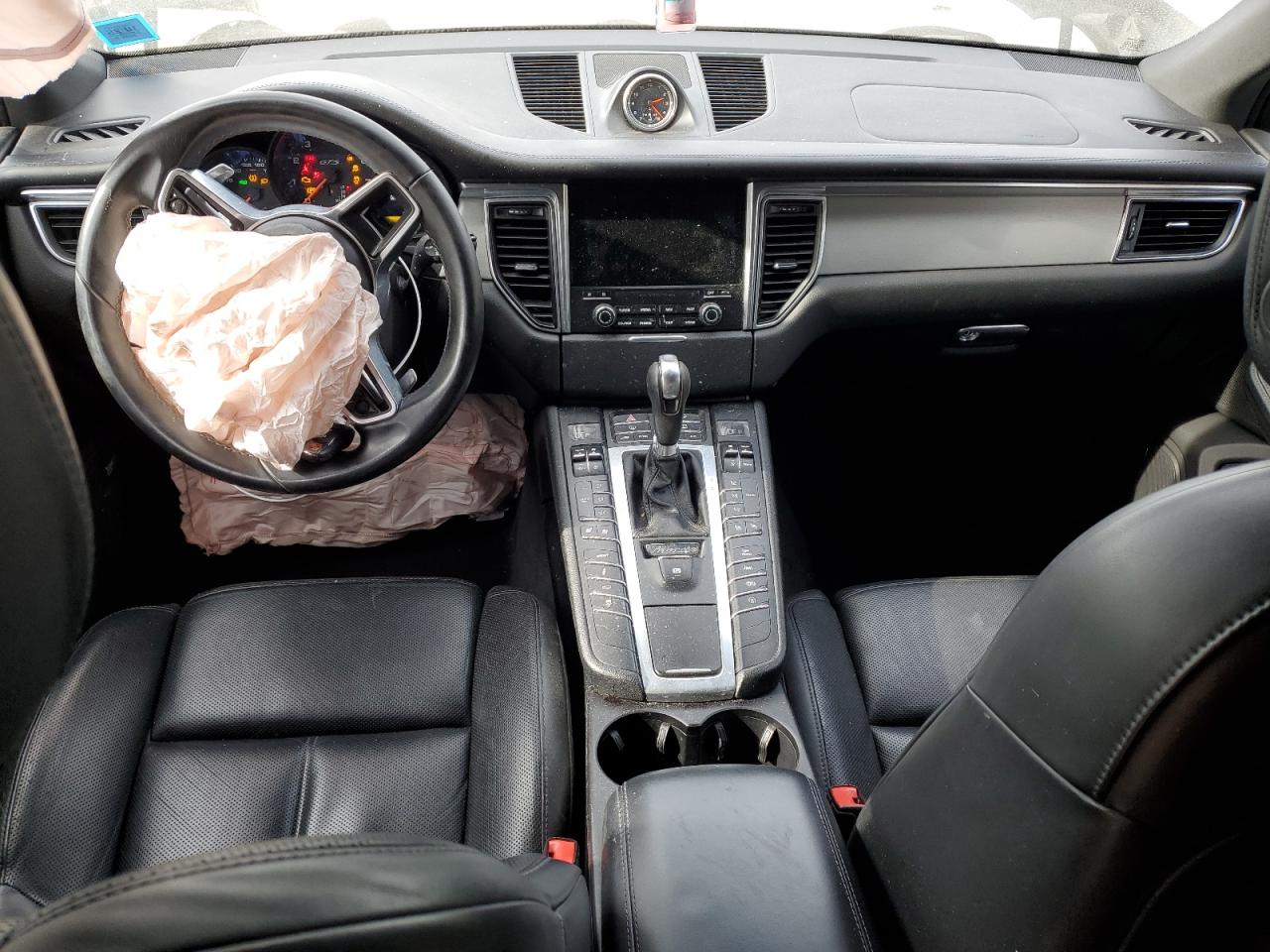 2017 Porsche Macan - Image 8