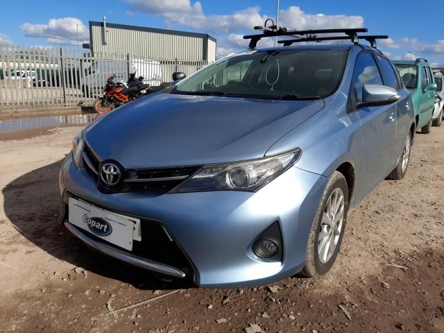 2013 TOYOTA AURIS SPOR