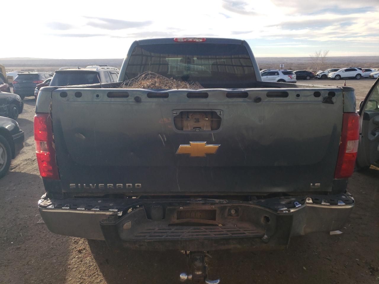 2013 Chevrolet Silverado - Image 6