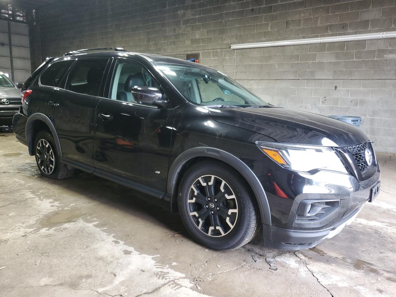 2020 Nissan Pathfinder - Image 4