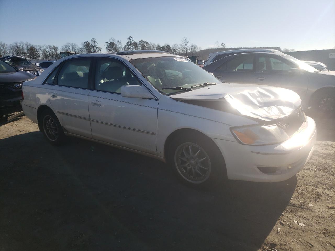 2003 Toyota Avalon - Image 4