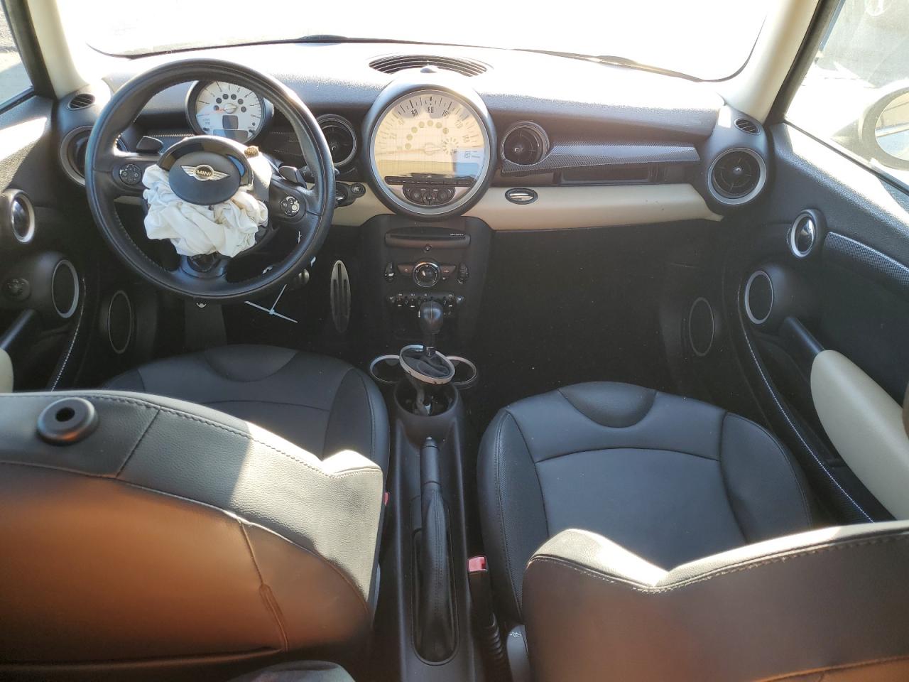 2011 Mini Cooper S VIN: WMWSV3C51BTY11811 Lot: 46376655