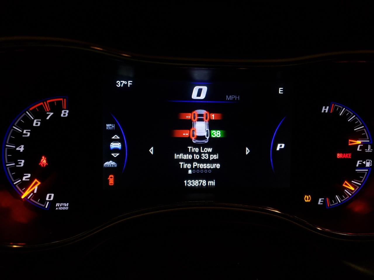 2014 Jeep Grand Cherokee - Image 9