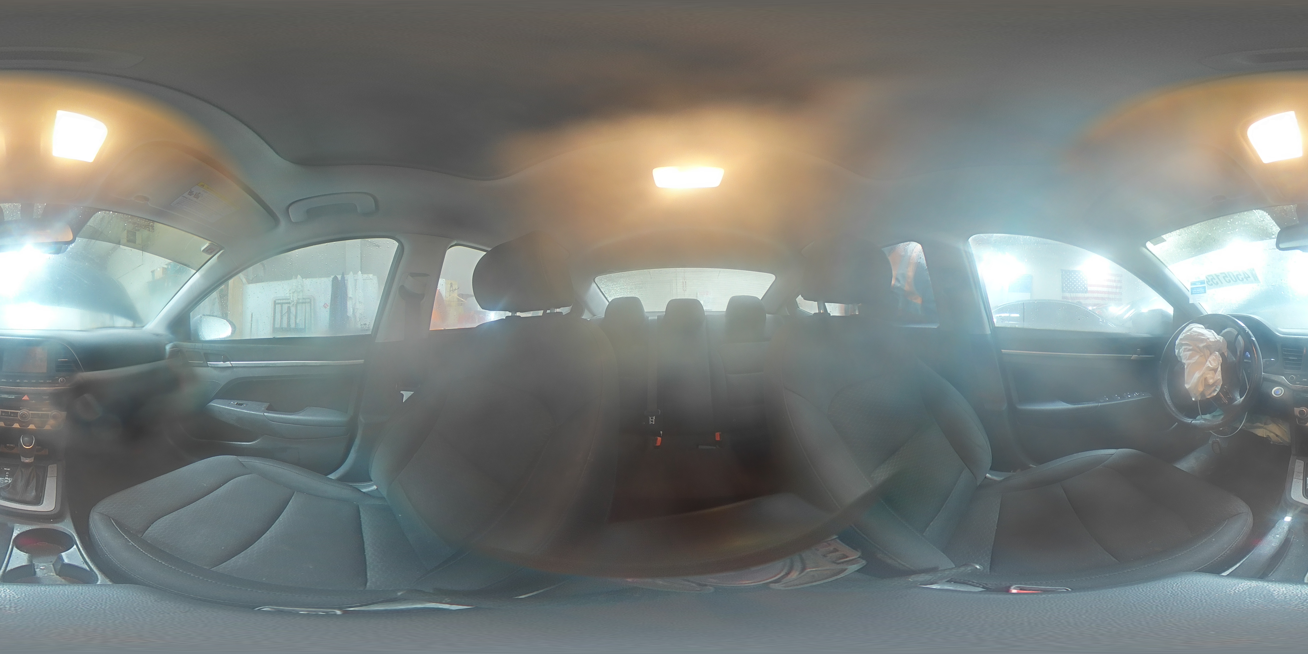 2019 Hyundai Elantra - Image 14