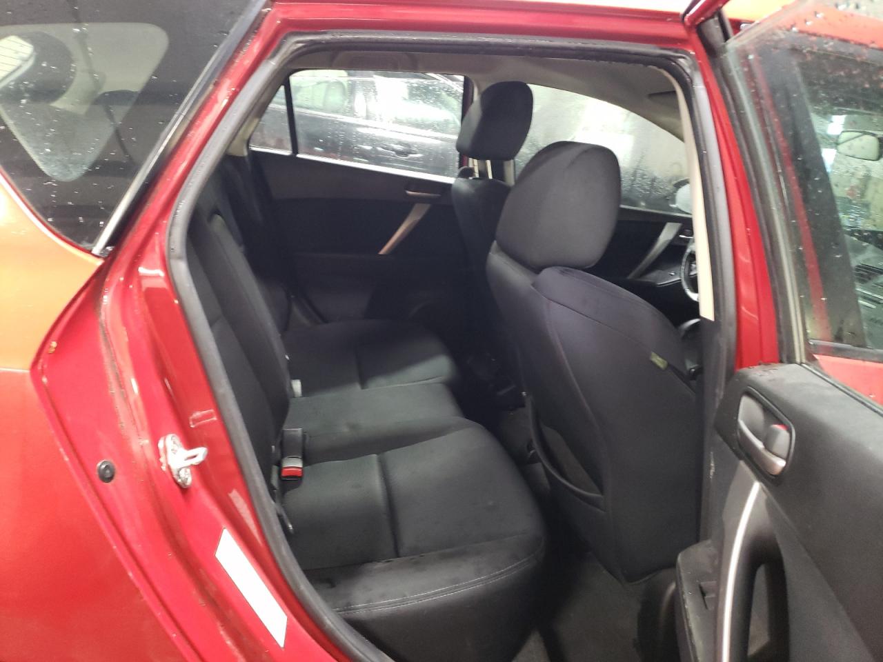 2011 Mazda 3 - Image 10