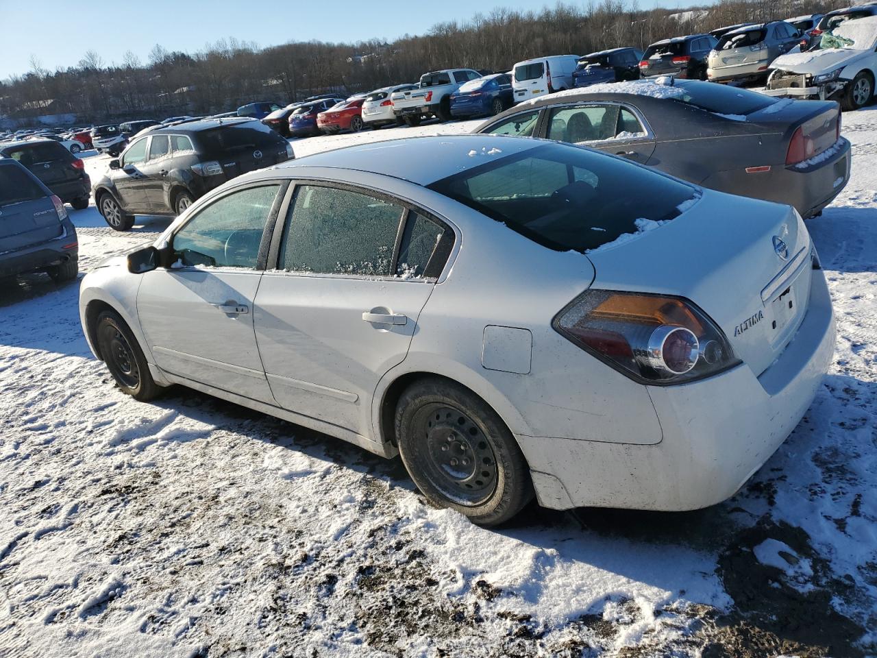 2009 Nissan Altima - Image 2