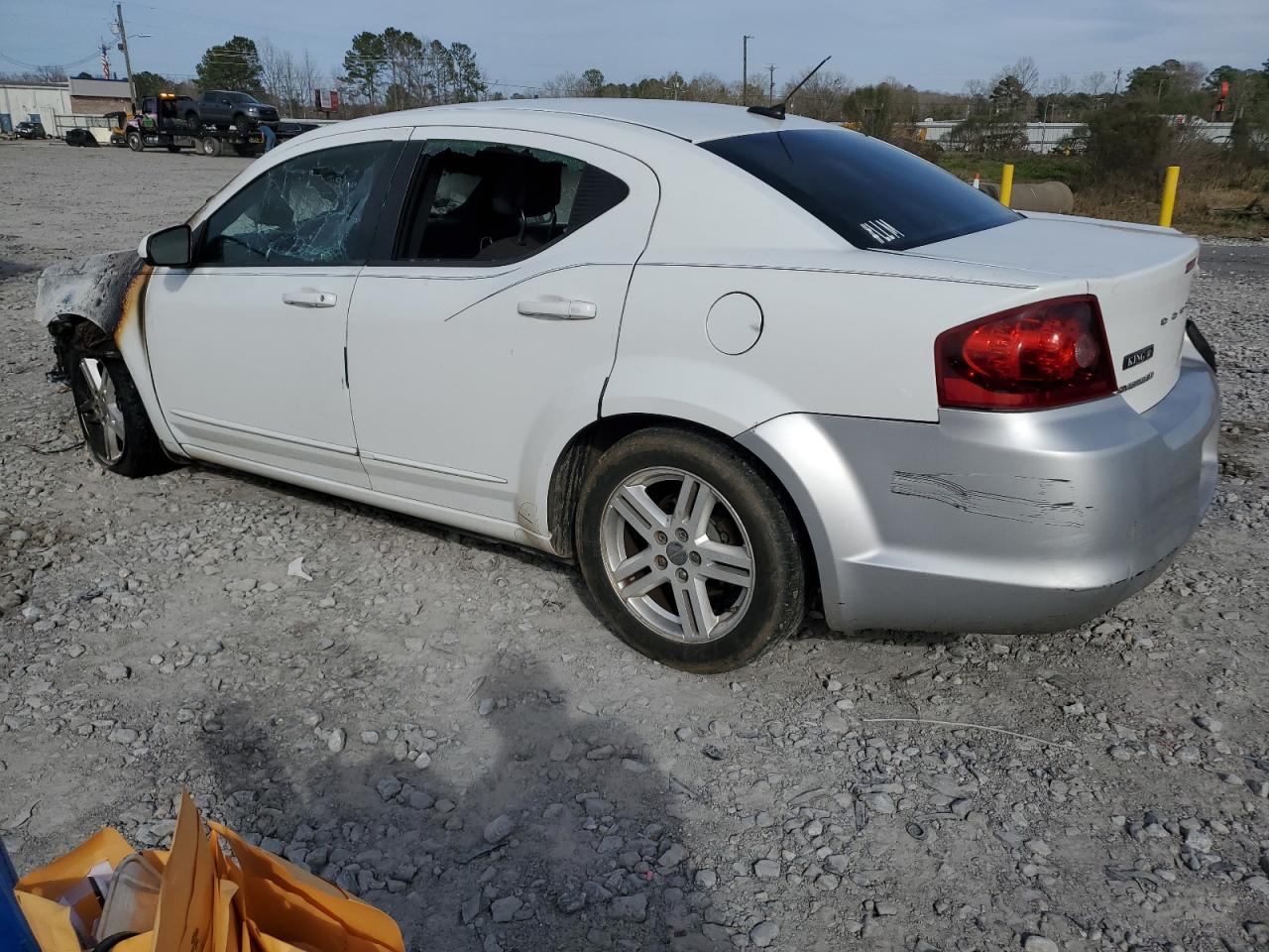 2012 Dodge Avenger - Image 2