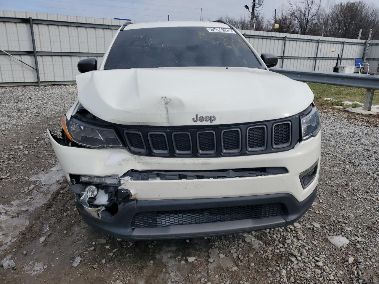 2021 Jeep Compass - Image 5