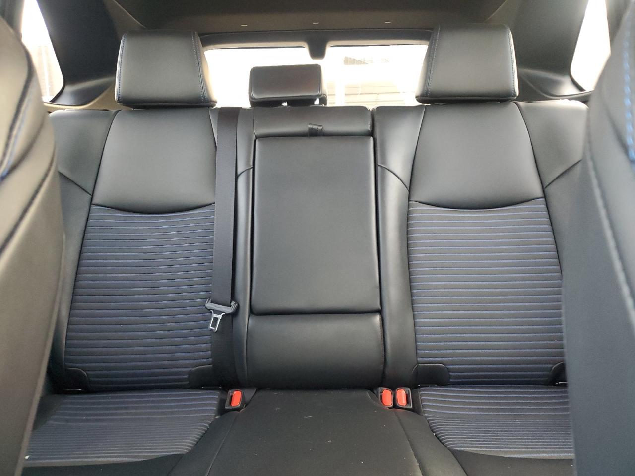 2020 Toyota RAV 4 - Image 10