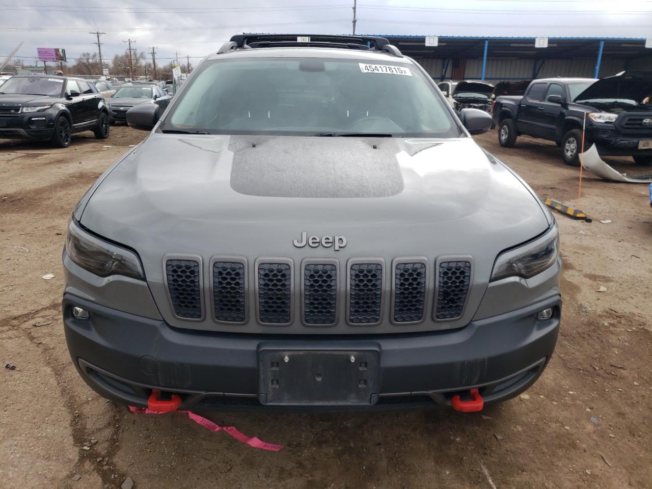 2019 Jeep Cherokee - Image 5