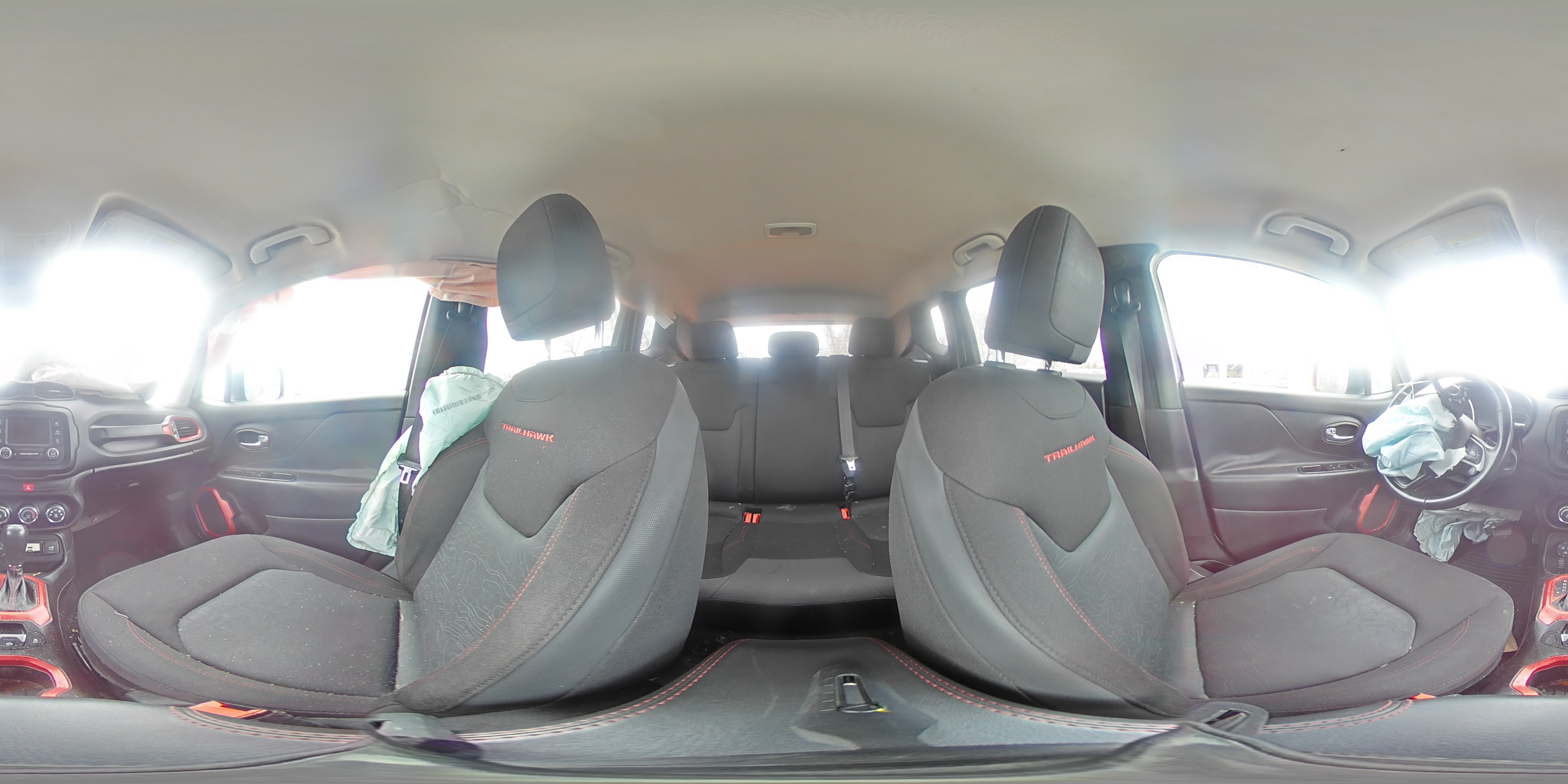 2016 Jeep Renegade - Image 12