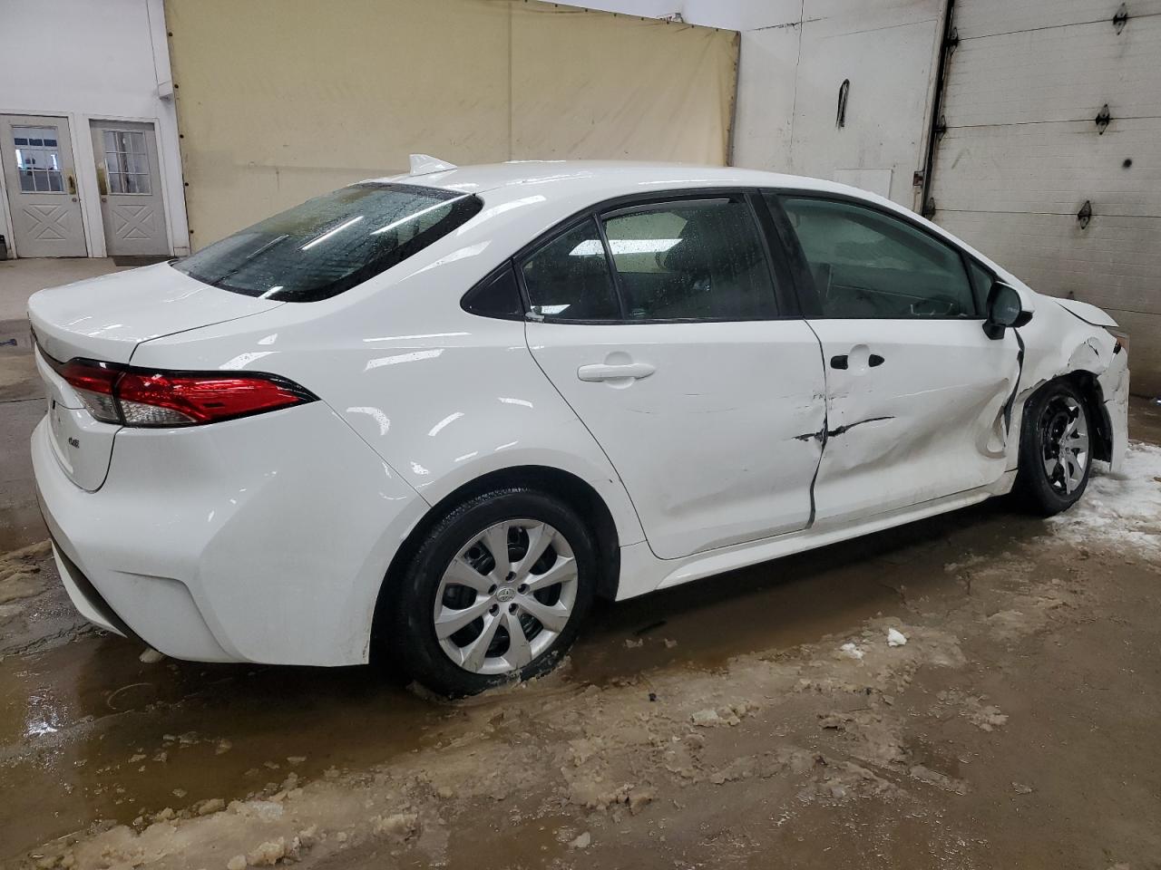 2021 Toyota Corolla - Image 3