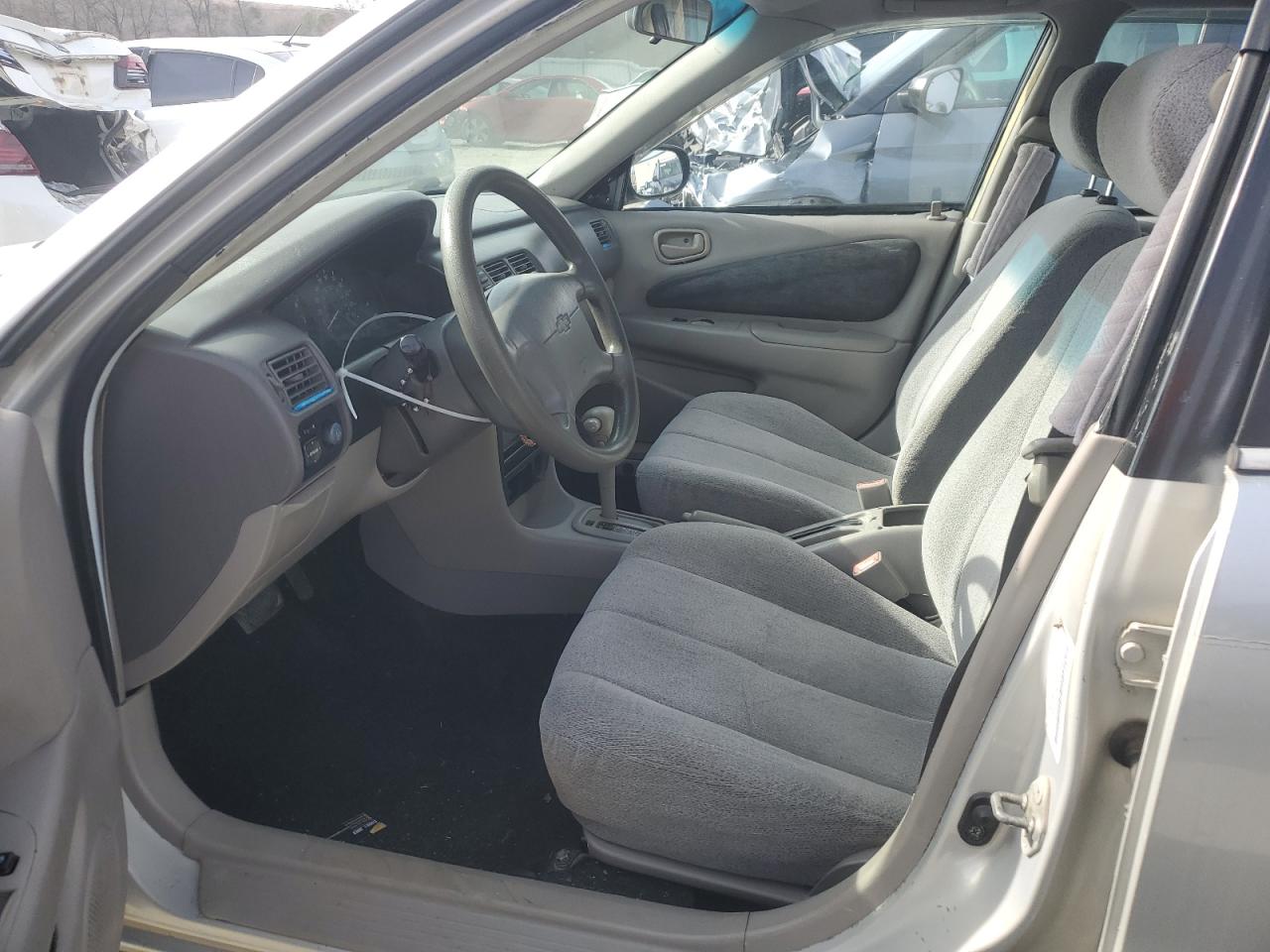 2000 Chevrolet Prizm - Image 7