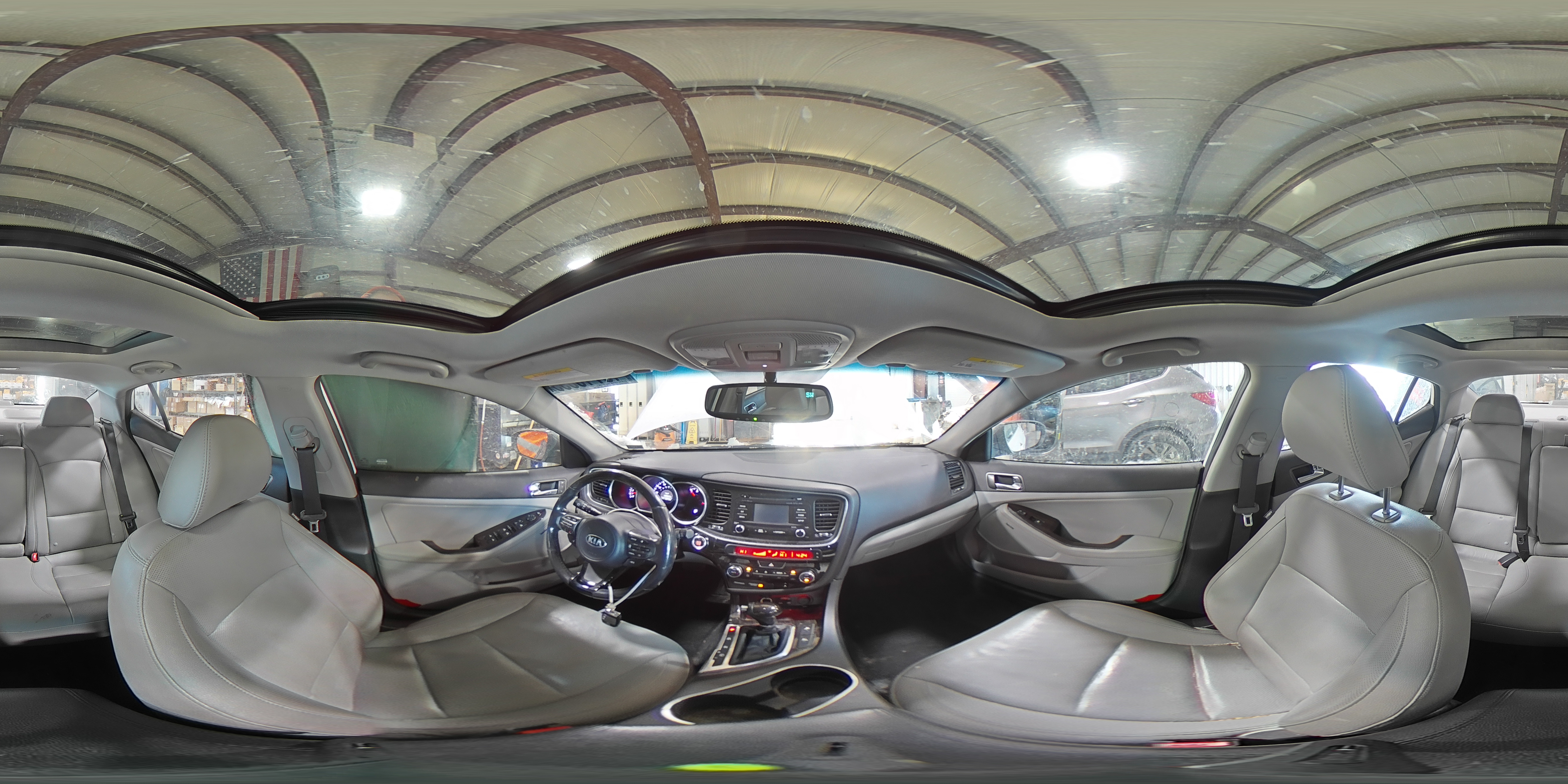2014 Kia Optima - Image 14