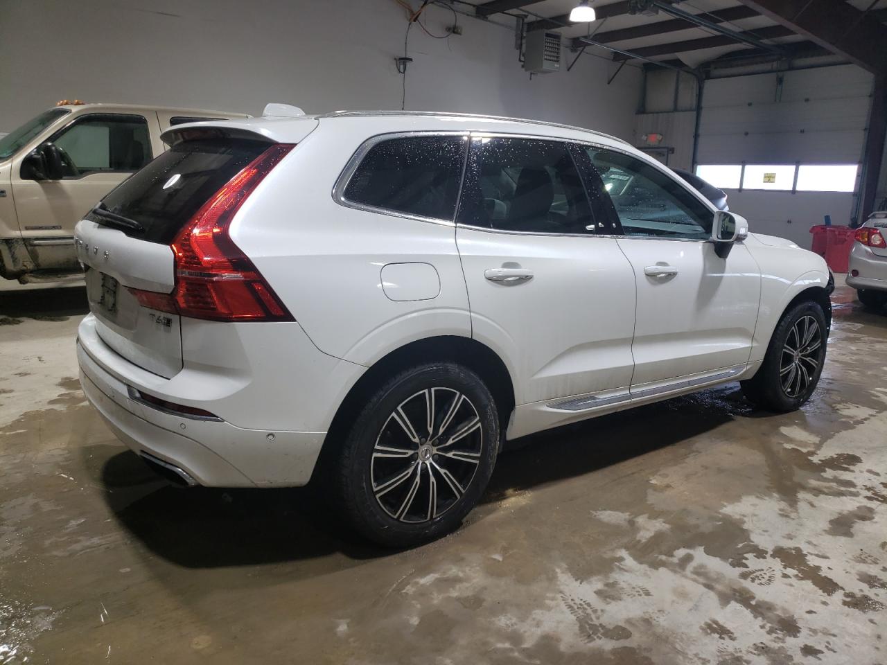 2019 Volvo XC60 - Image 3