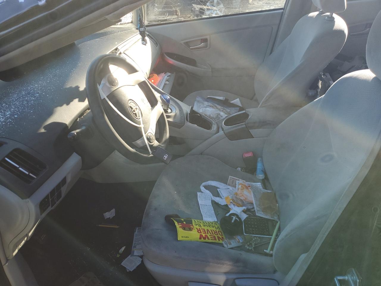 2012 Toyota Prius - Image 7