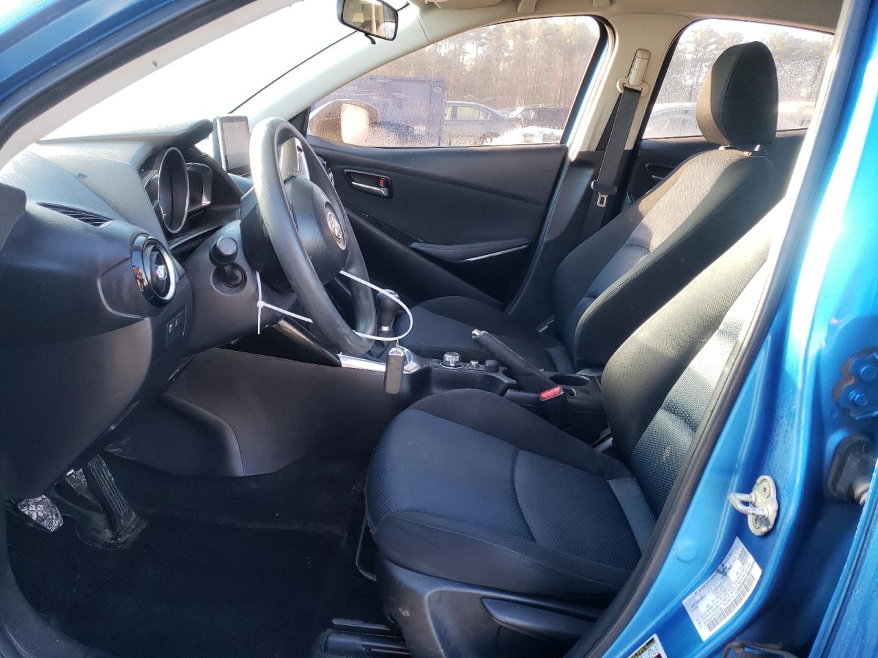 2017 Toyota Yaris - Image 7