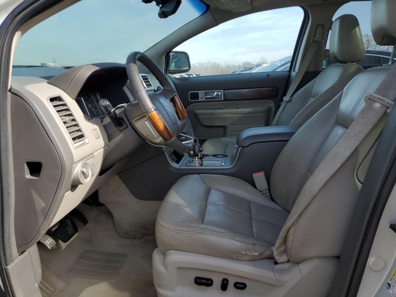 2007 Lincoln MKX - Image 7