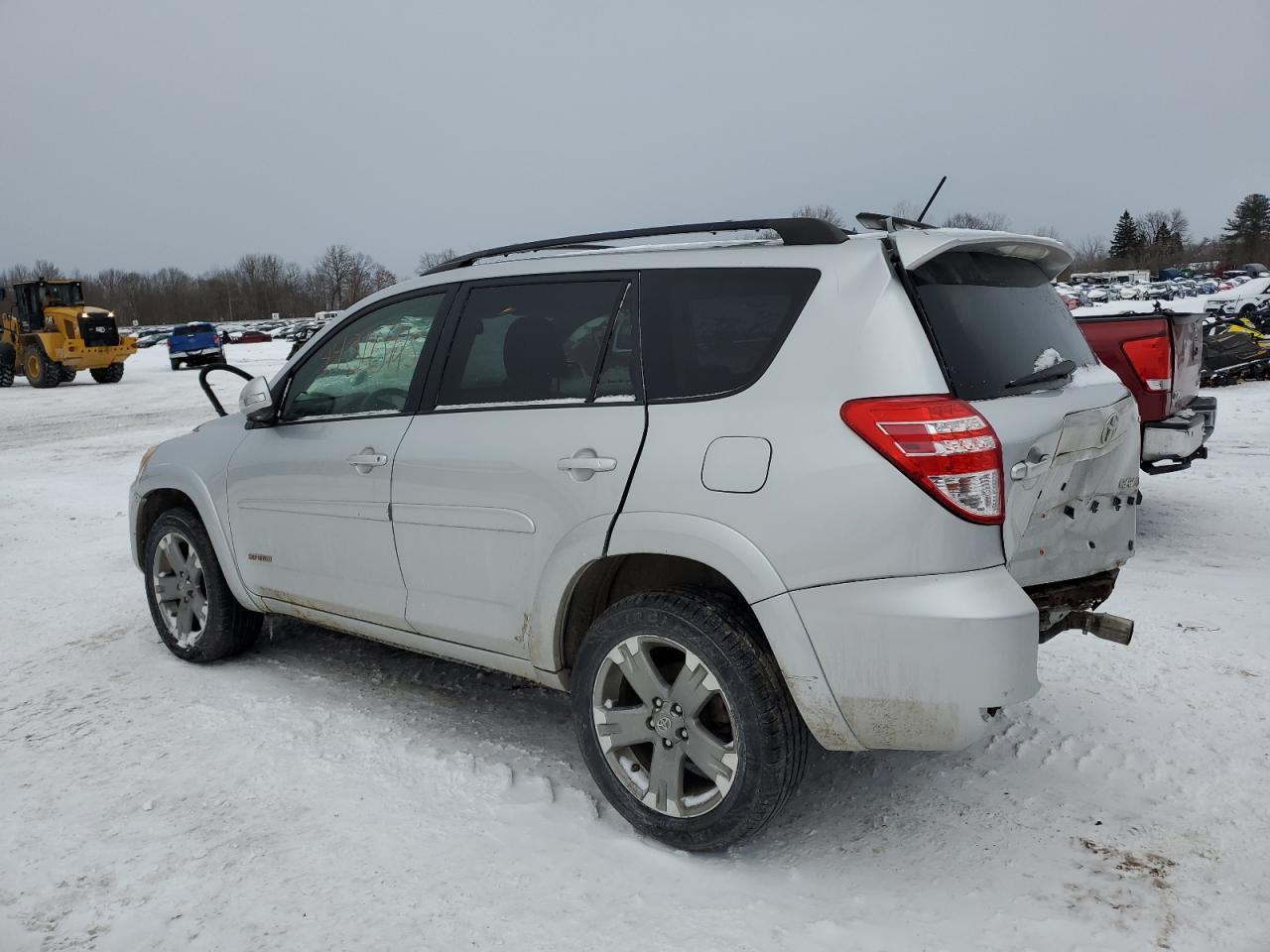 2011 Toyota RAV 4 - Image 2