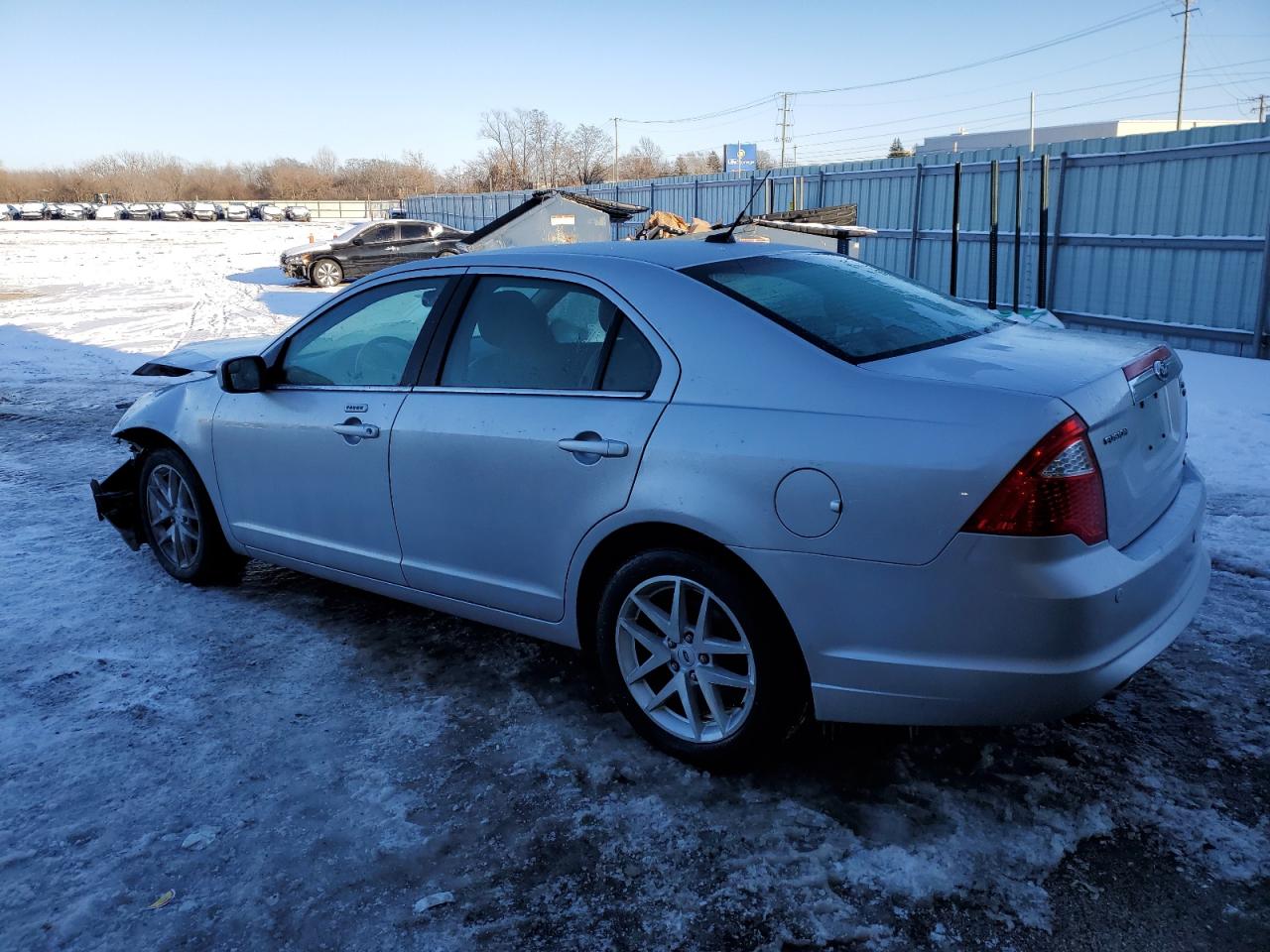 2011 Ford Fusion - Image 2