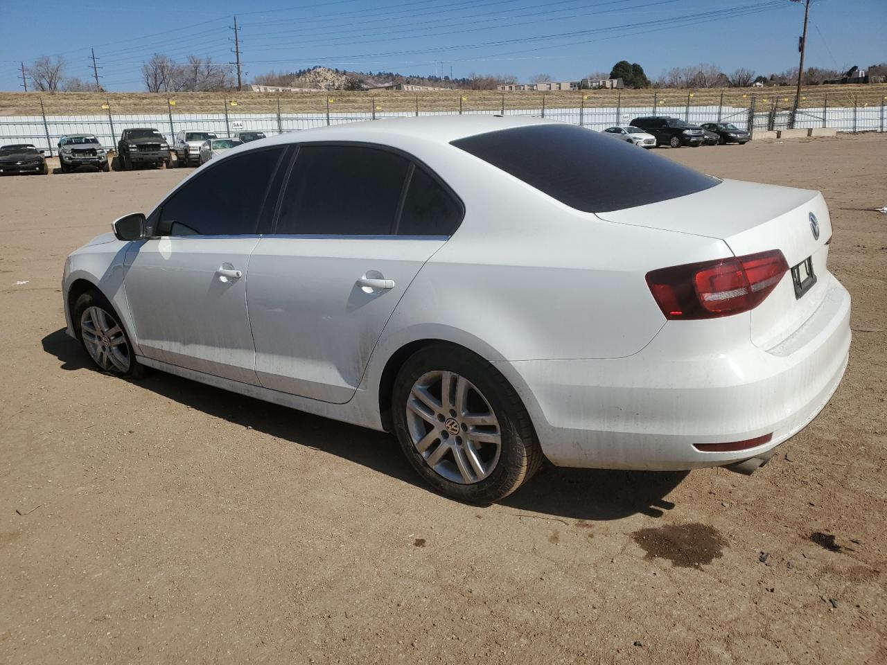 2017 Volkswagen Jetta - Image 2