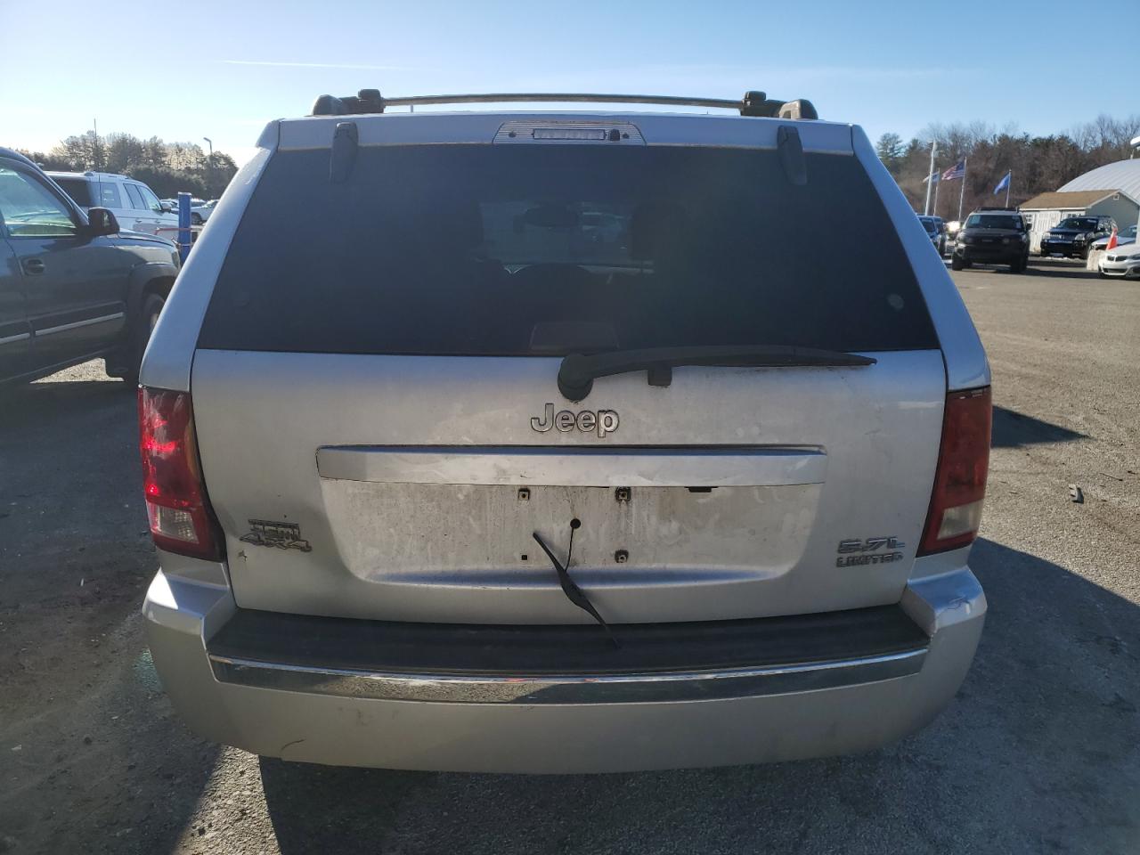 2005 Jeep Grand Cherokee - Image 6