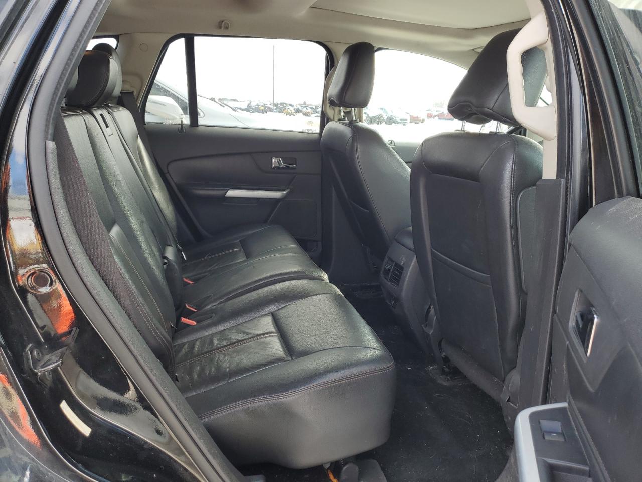 2011 Ford Edge - Image 11