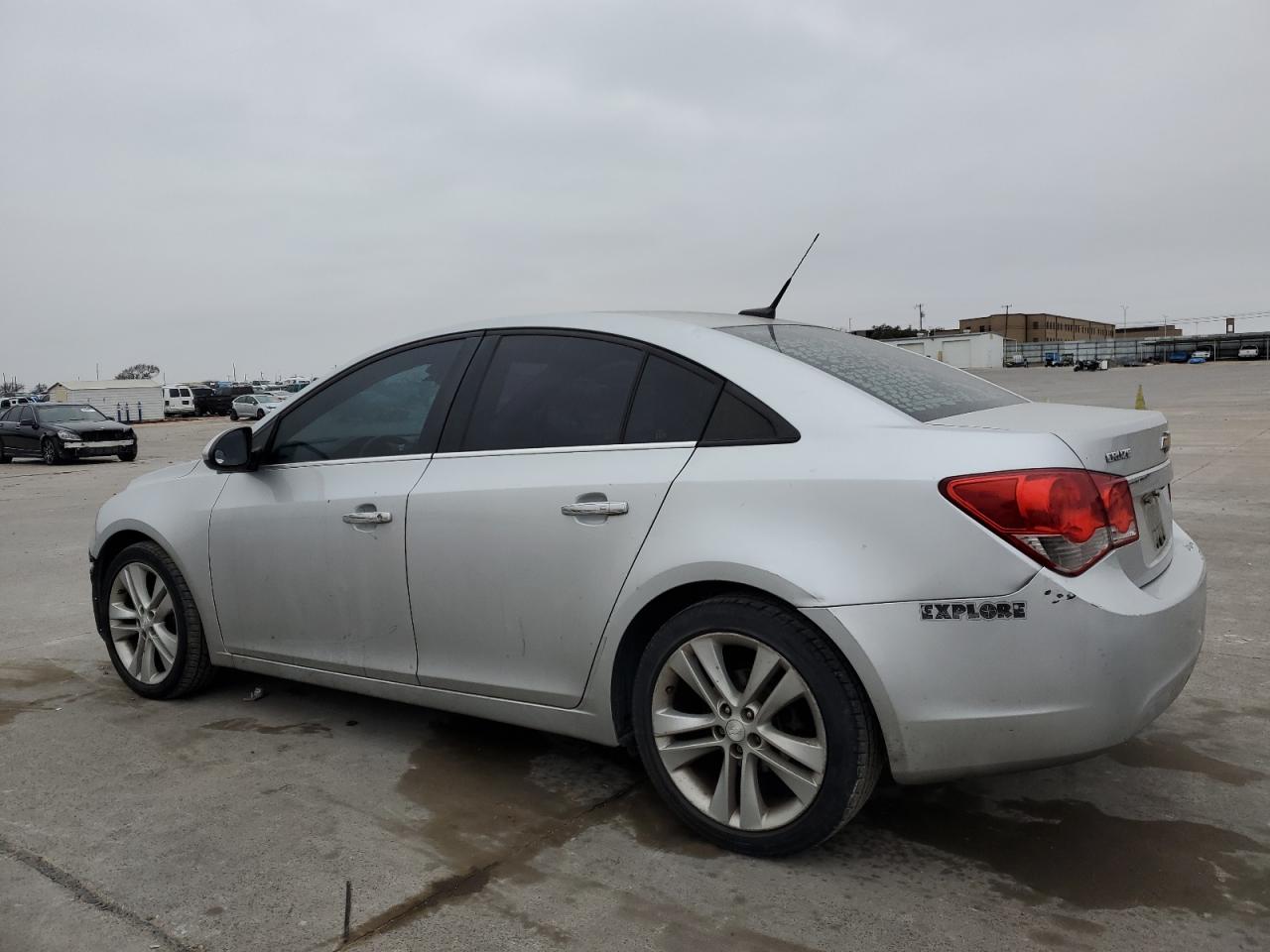 2013 Chevrolet Cruze - Image 2