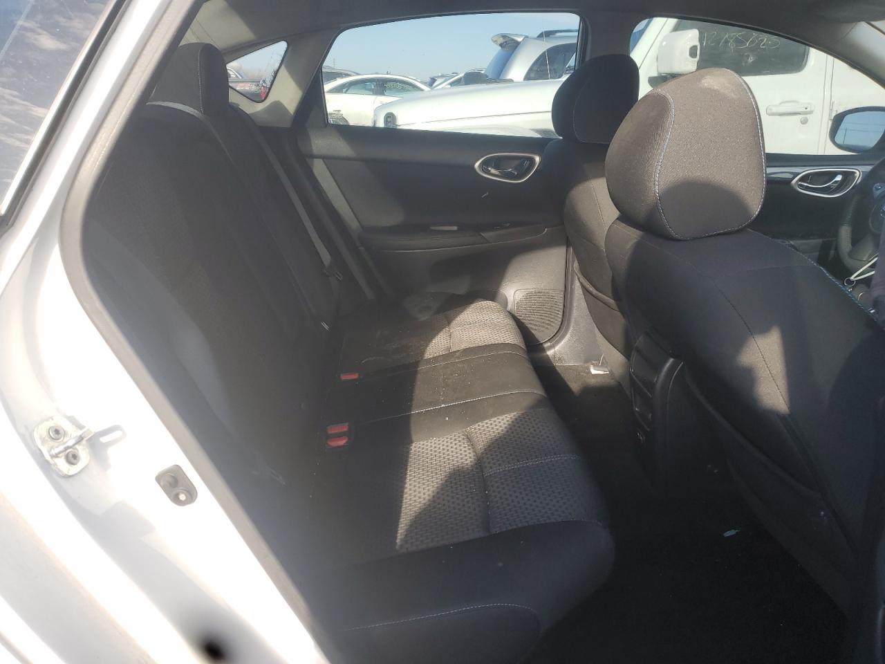 2018 Nissan Sentra - Image 10