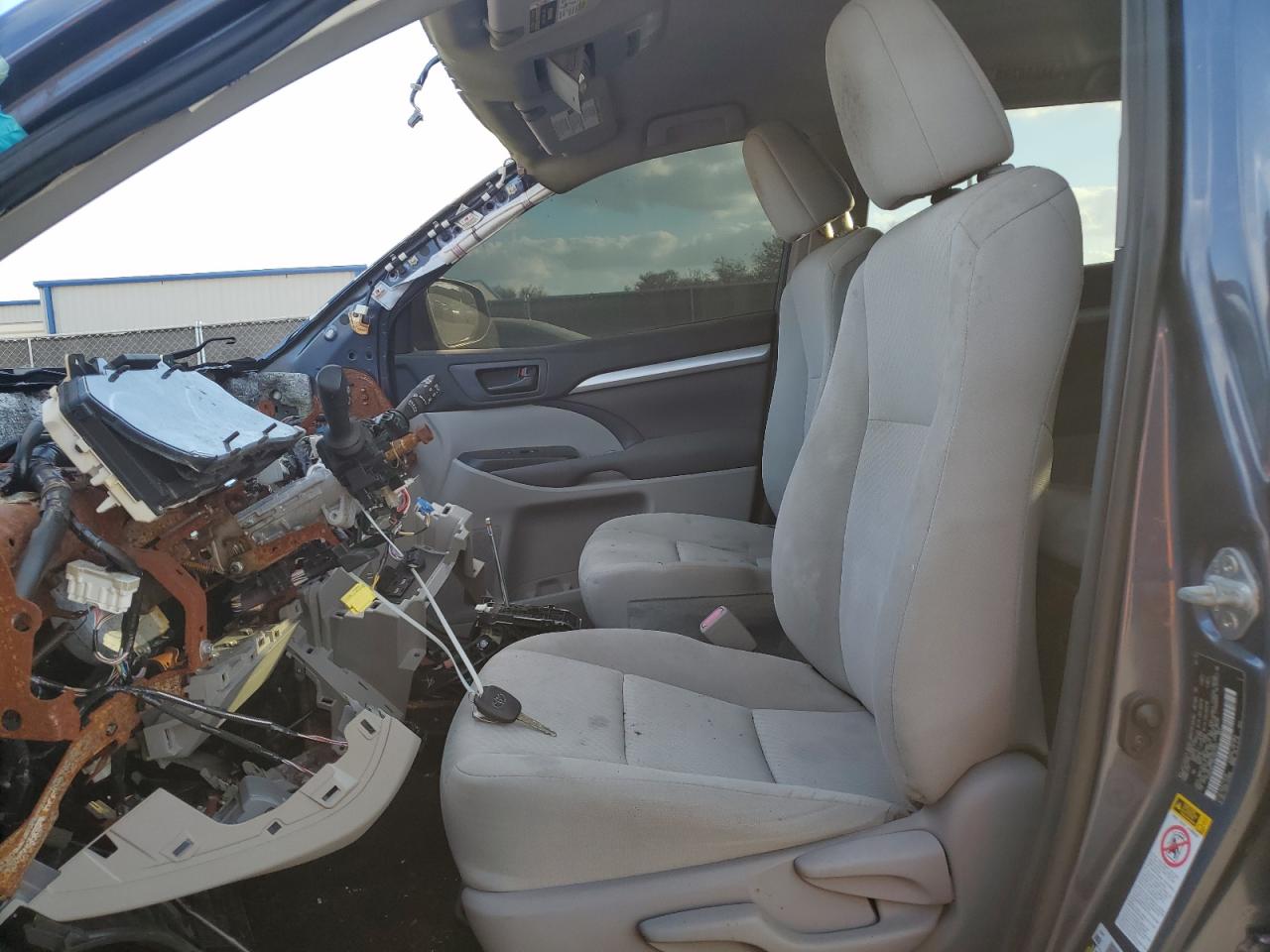 2019 Toyota Highlander - Image 7