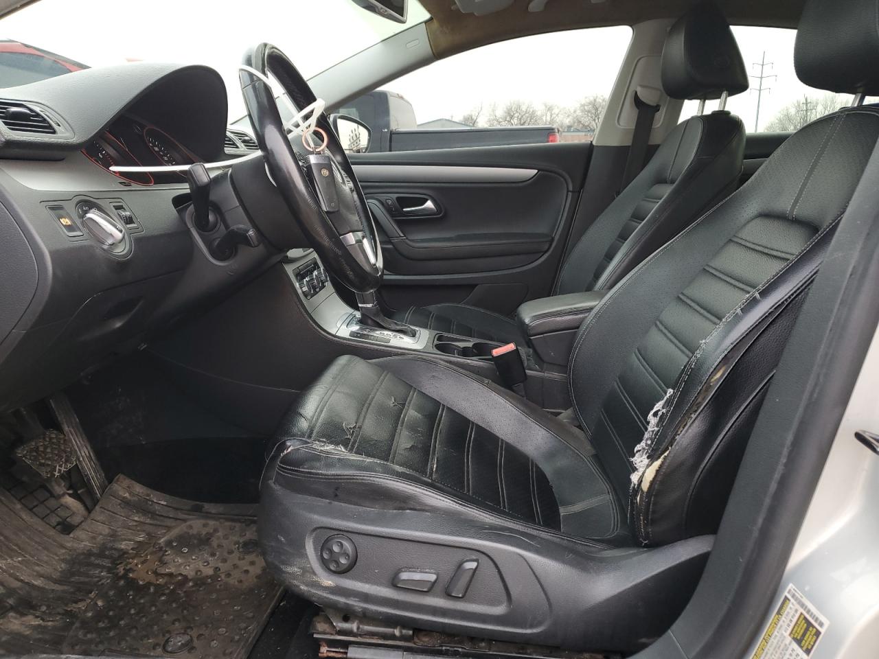2010 Volkswagen Passat CC - Image 7