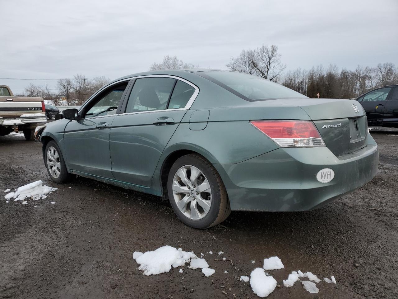 2009 Honda Accord - Image 2