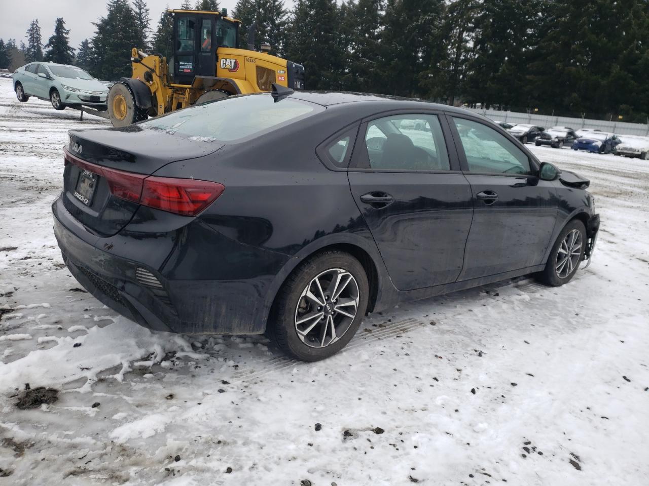 2023 Kia Forte - Image 3