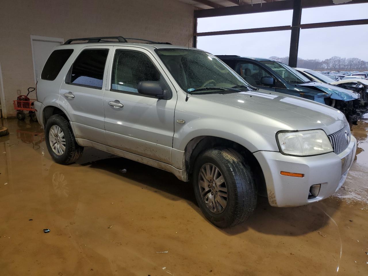 2005 Mercury Mariner - Image 4